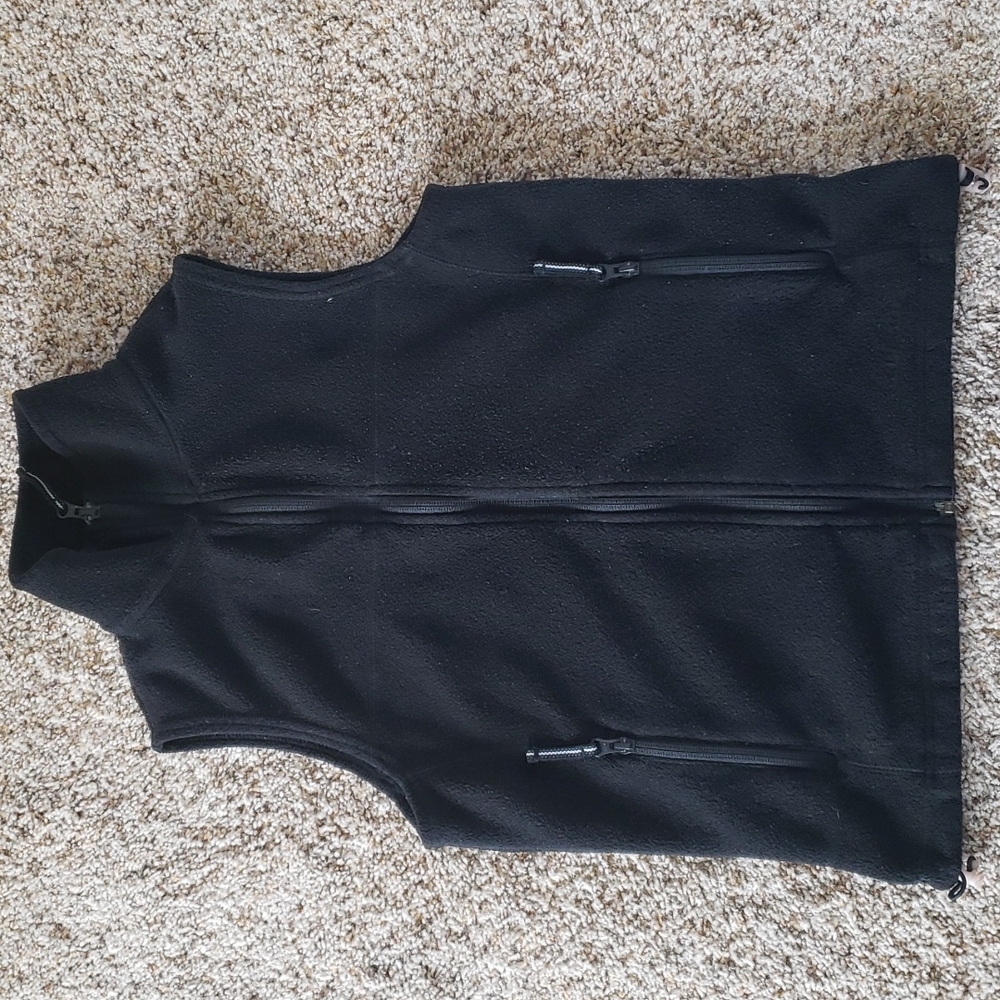 Cabela's fleece vest
